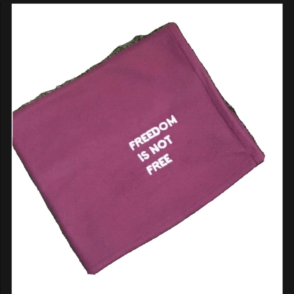Blanket throw 52 x 34 new freedom is not free